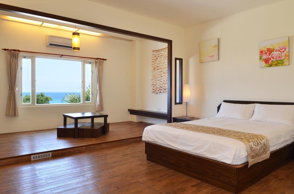 The Blue Lagoon B&B Fengbin Bagian luar foto